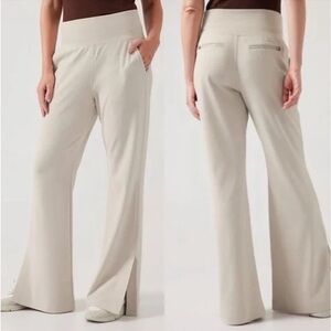 Athleta Venice Flare Pants Medium